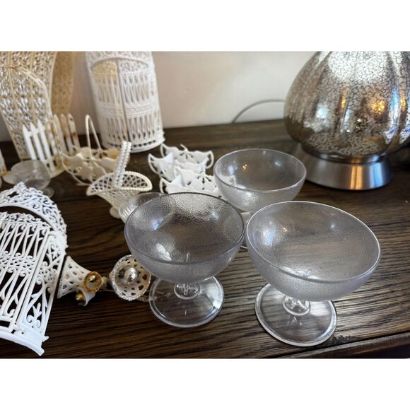 Lot of vintage wedding cake decorating pieces, wedding decor items - Picture 7 of 13